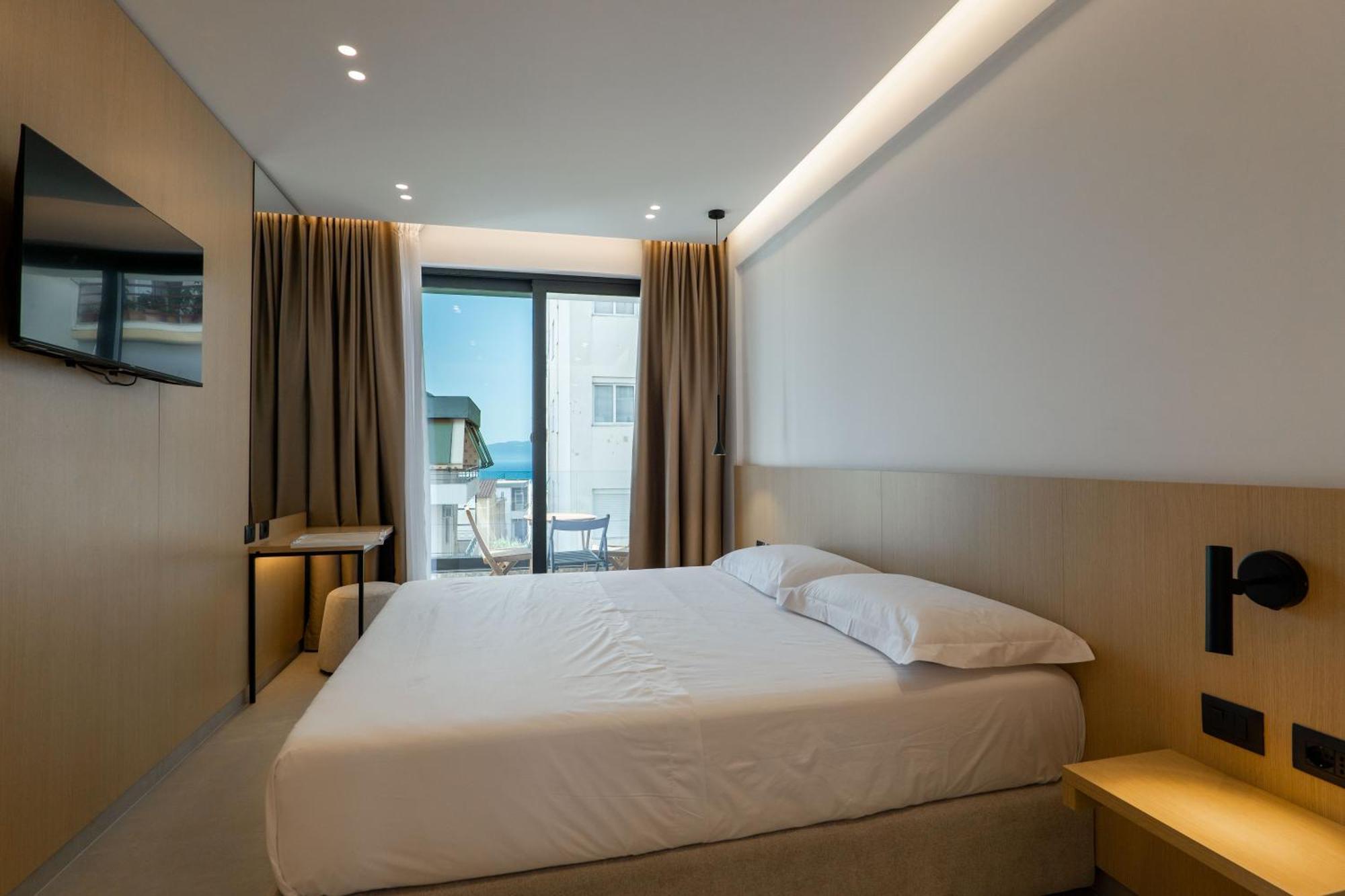 Austin Boutique Hotel Sarandë Eksteriør billede