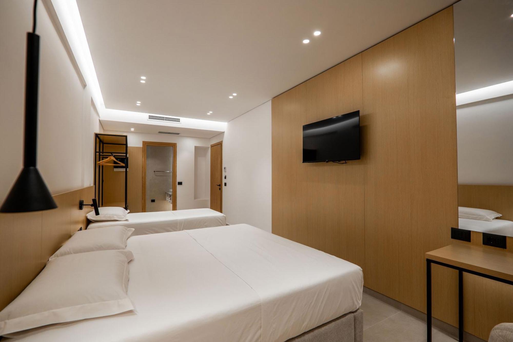 Austin Boutique Hotel Sarandë Eksteriør billede